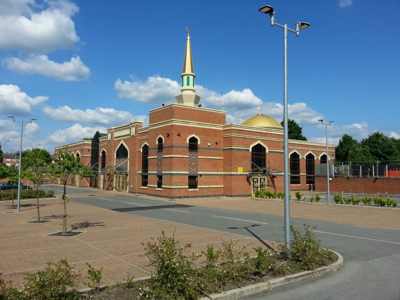 Ashton Central Mosque exterior showing the completed building with dome and minaret